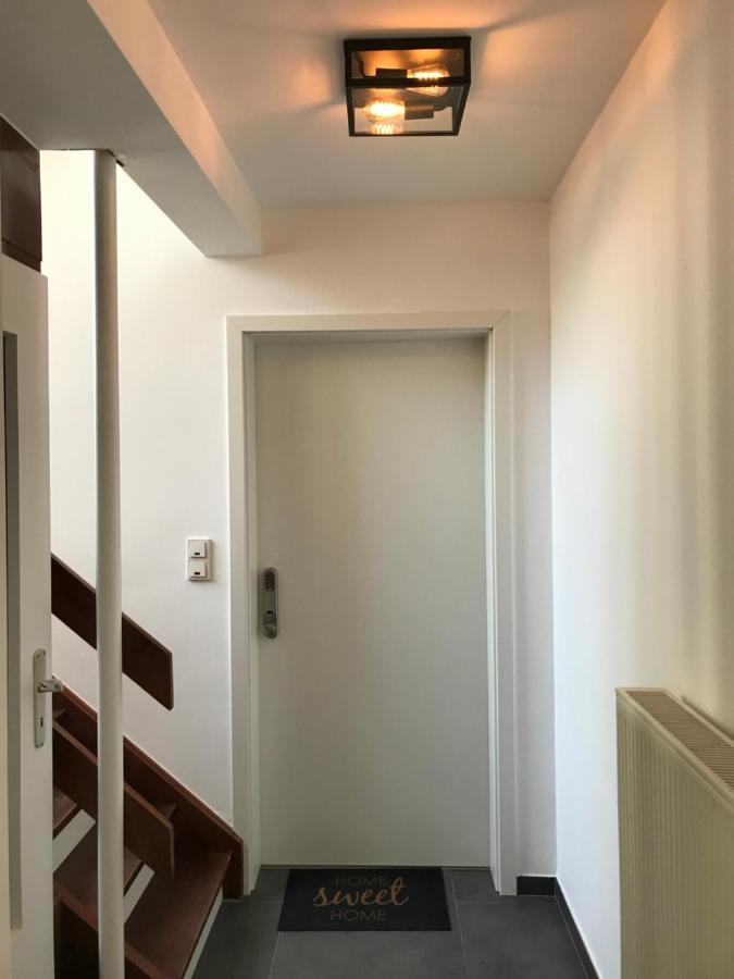 Apartment Stockholm, Top Renoviert, 35Qm, Koeln Nah 베르기슈글라트바흐 외부 사진